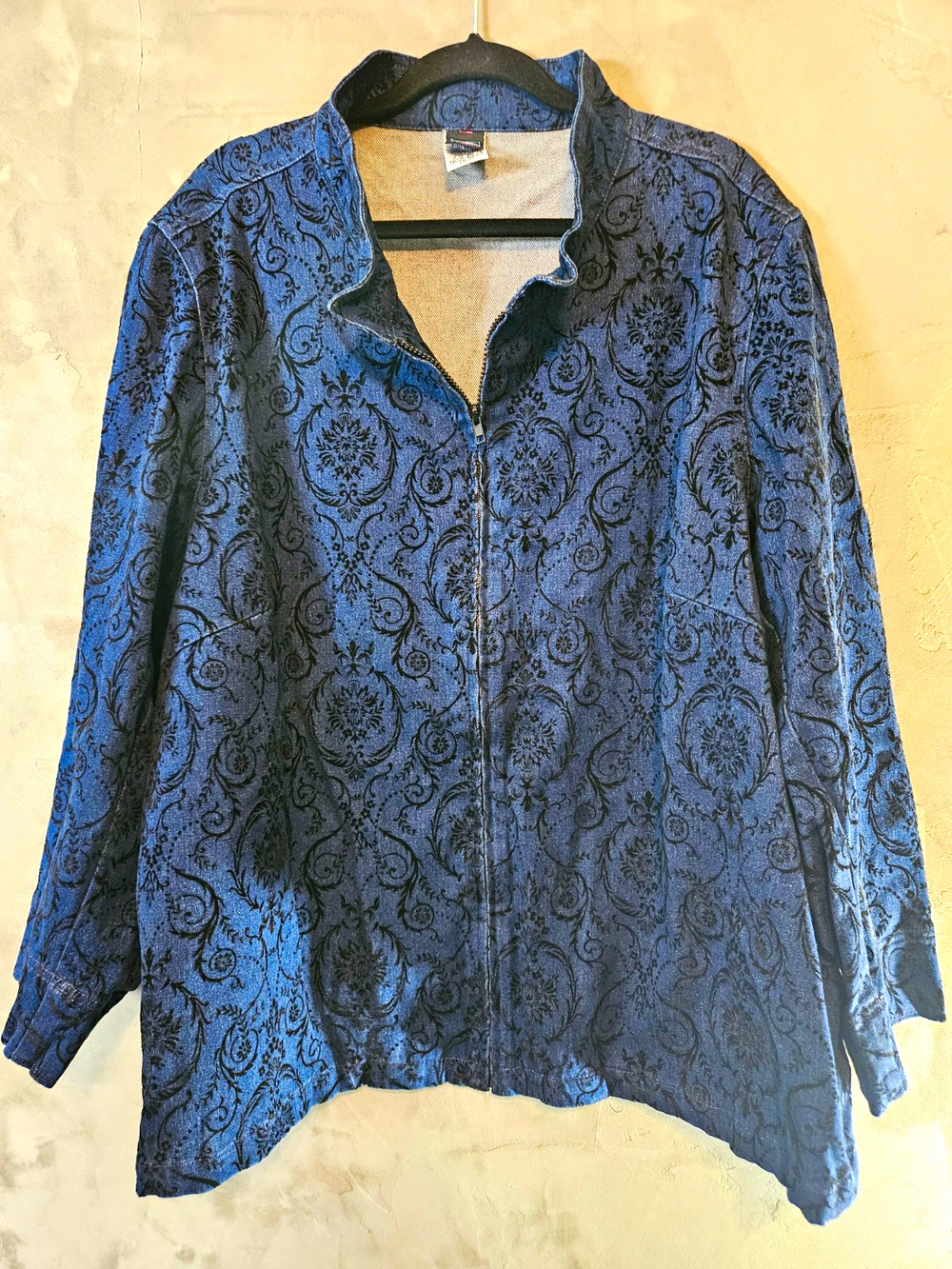 Junonia Size 4X Plus Blue With Black Denim Stretch Collared Zip Front Jacket